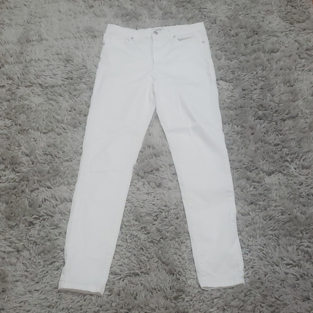 White jeans